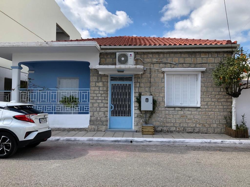 Willa Ανακαινισμενη Μονοκατοικια 125 Τμ Στο Κεντρο Με Κηπο Mesolóngion Zewnętrze zdjęcie
